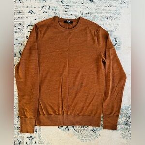 Uniqlo Women’s 100% Wool crewneck Sweater